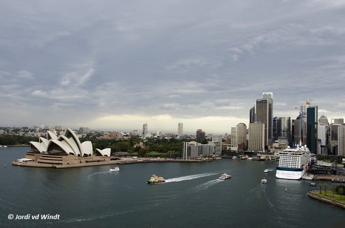 Sydney cove and opera house